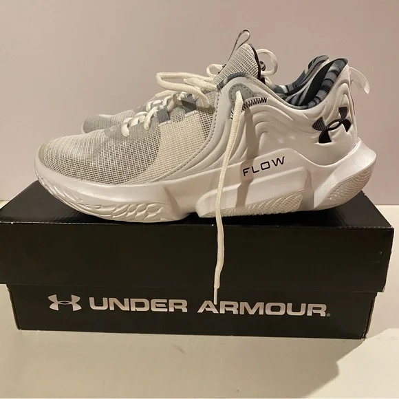 Under Armour Shoes M10.5 W12 Gray Sneaker Running Walking FLOW New - Picture 3 of 6